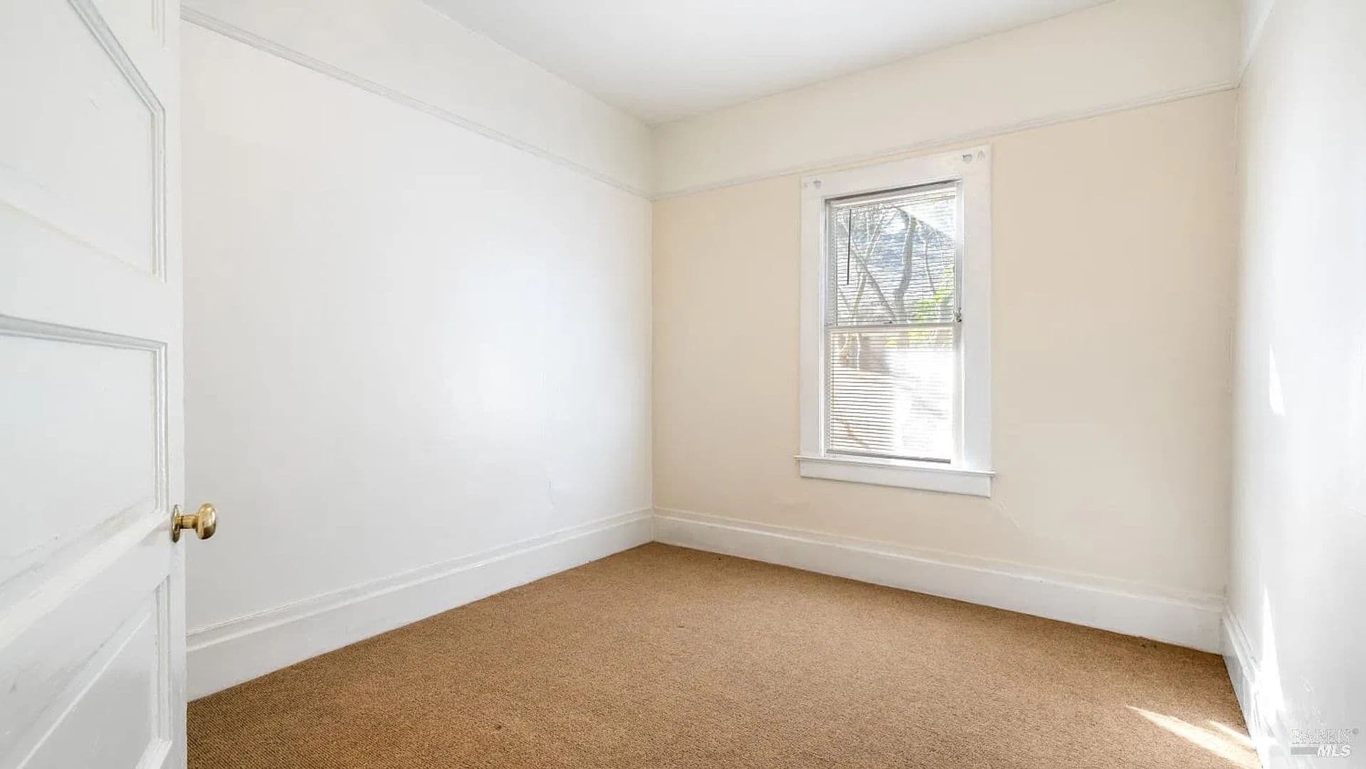 Santa Rosa Apartment: 705-709 Tupper St