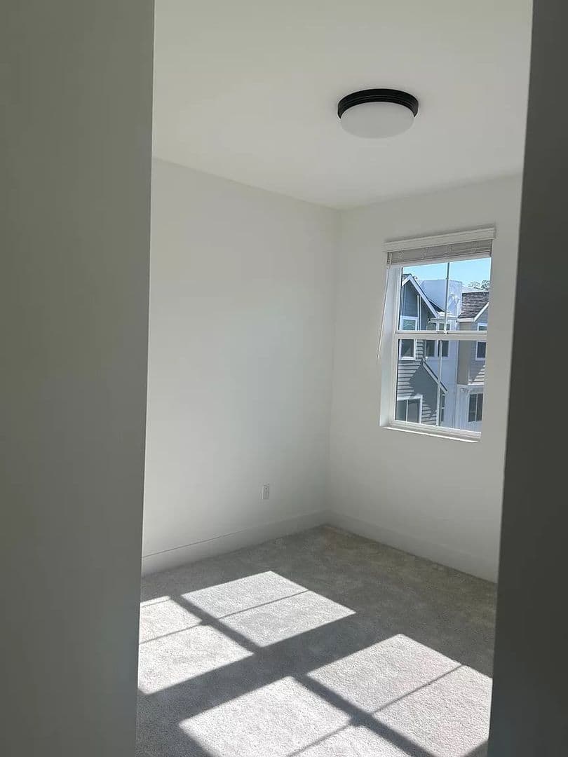 Santa Rosa Townhome: 423 Semillon Ln
