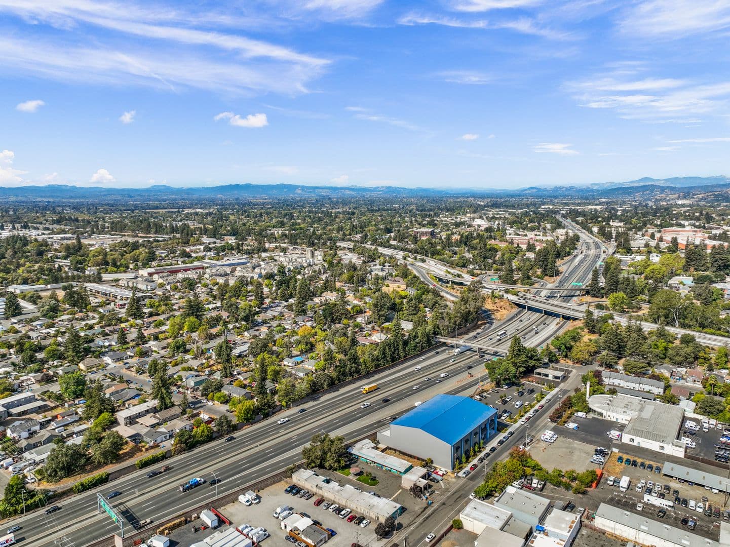 Santa Rosa Apartment: 1015 S A St