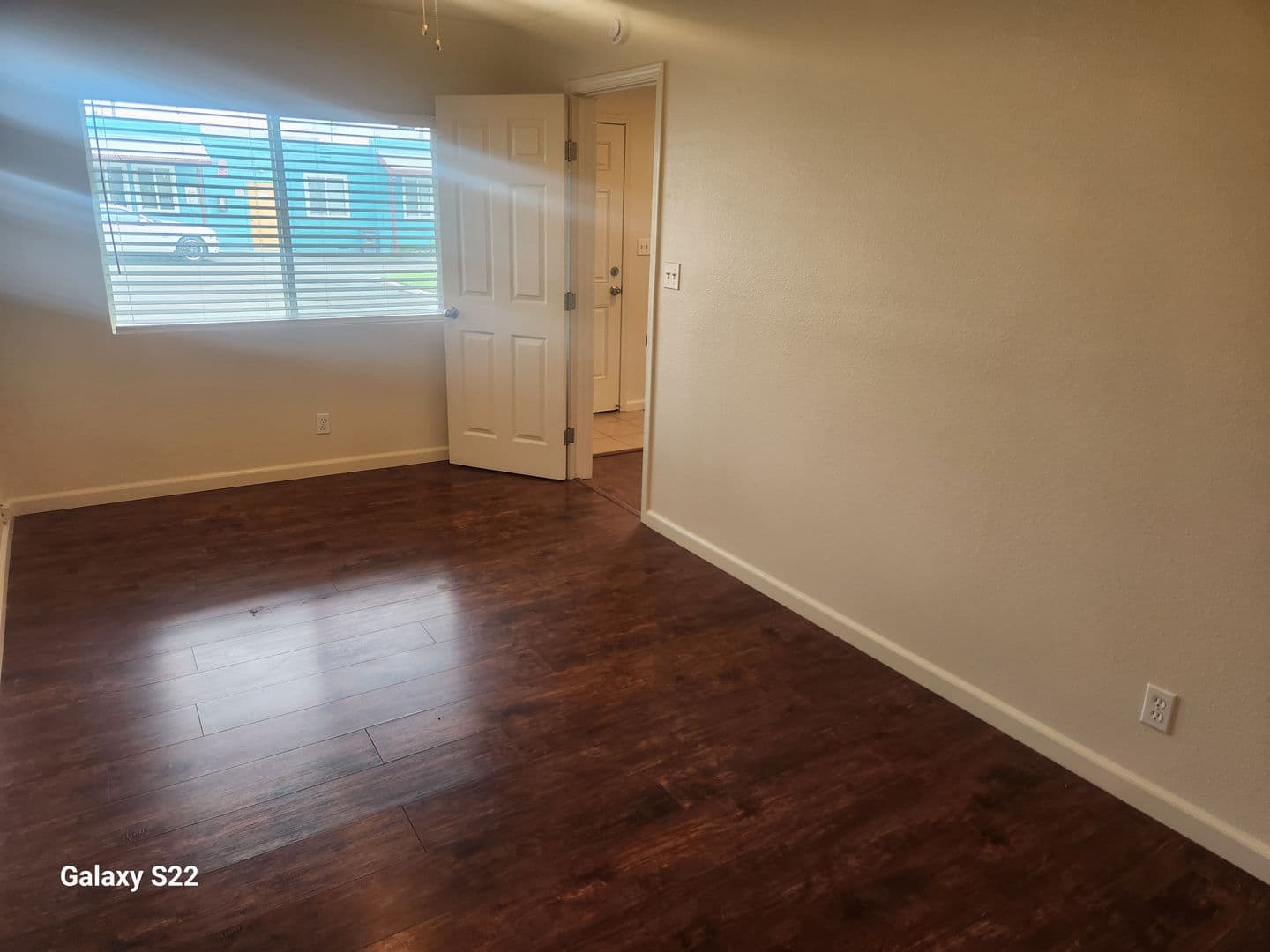 Santa Rosa Apartment: 1015 S A St