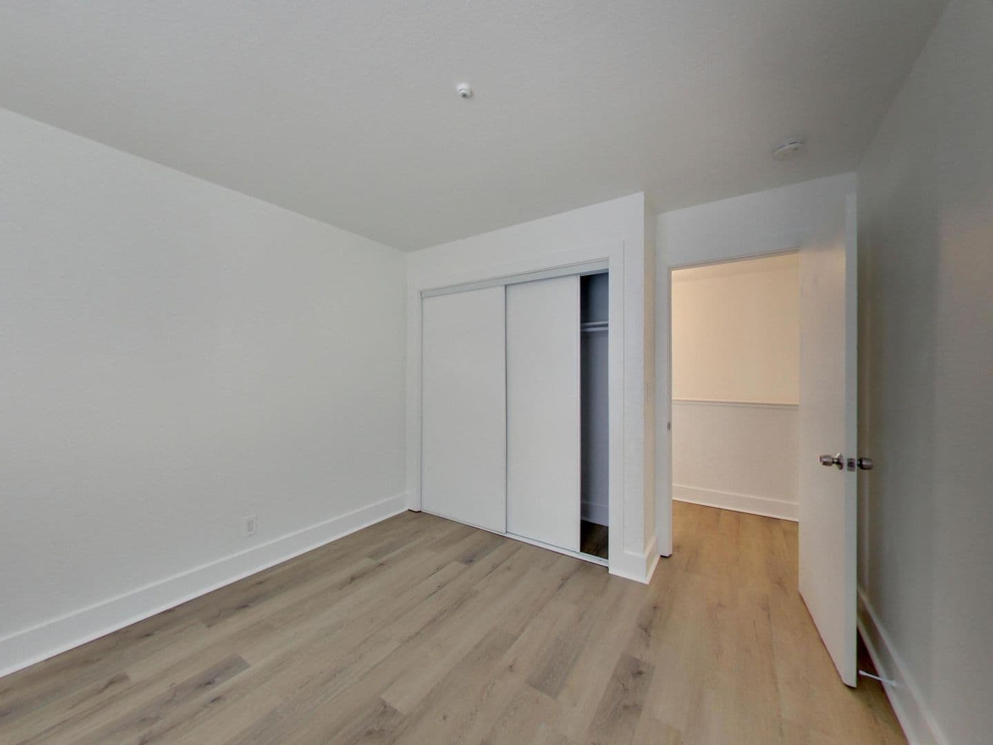Windsor Apartment: 8690 Old Redwood Hwy.