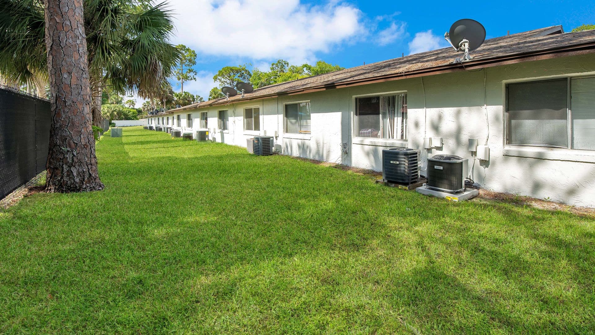South Daytona House: 1757 Eastern Rd
