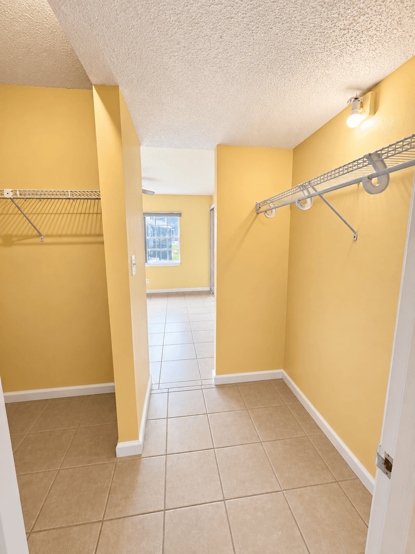 Debary Condo: 313 Dirksen Dr APT A1