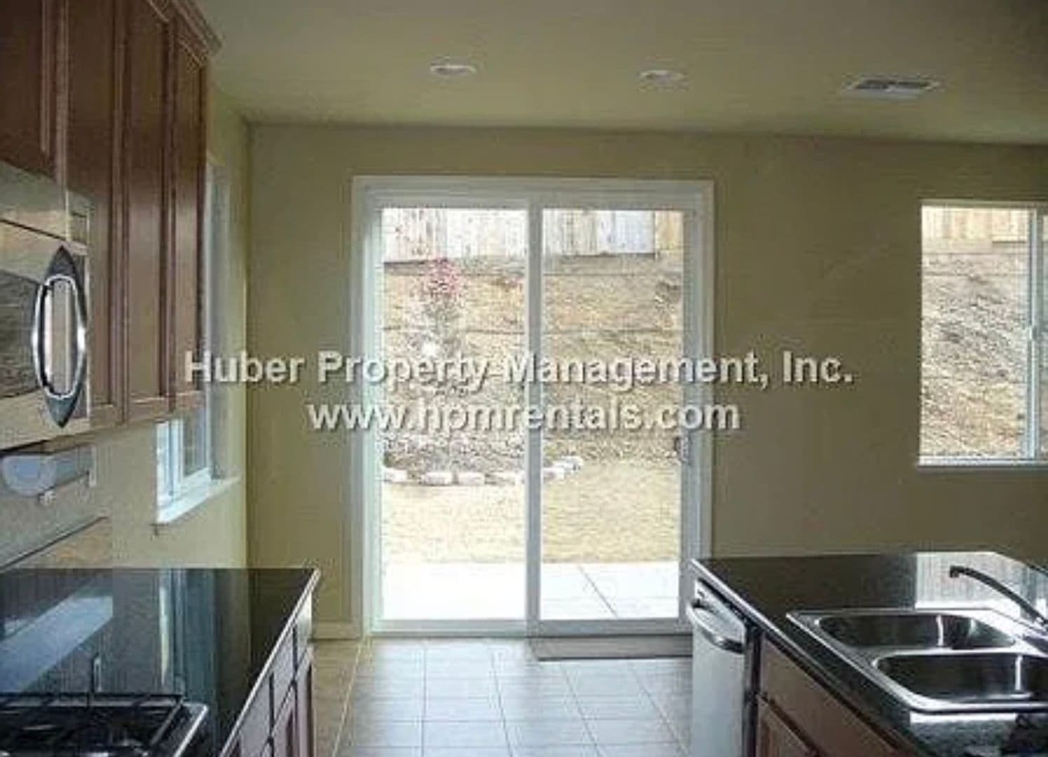 Auburn House: 11004 Caballo Circle