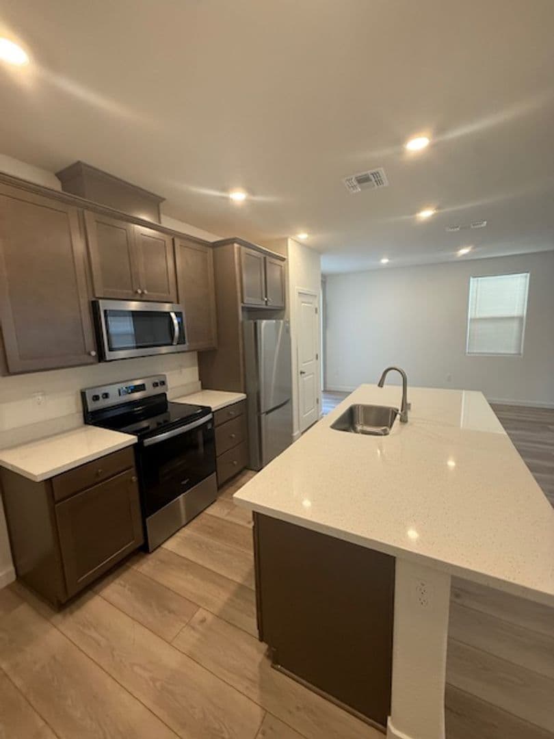 Lincoln House: 2503 Galactic Lane