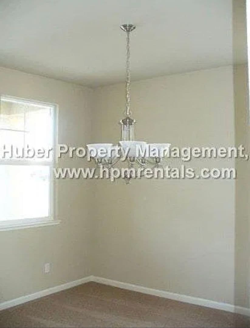 Auburn House: 11004 Caballo Circle