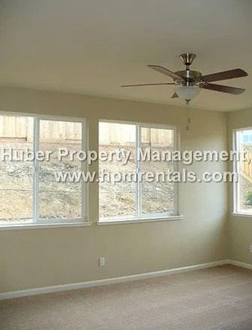 Auburn House: 11004 Caballo Circle