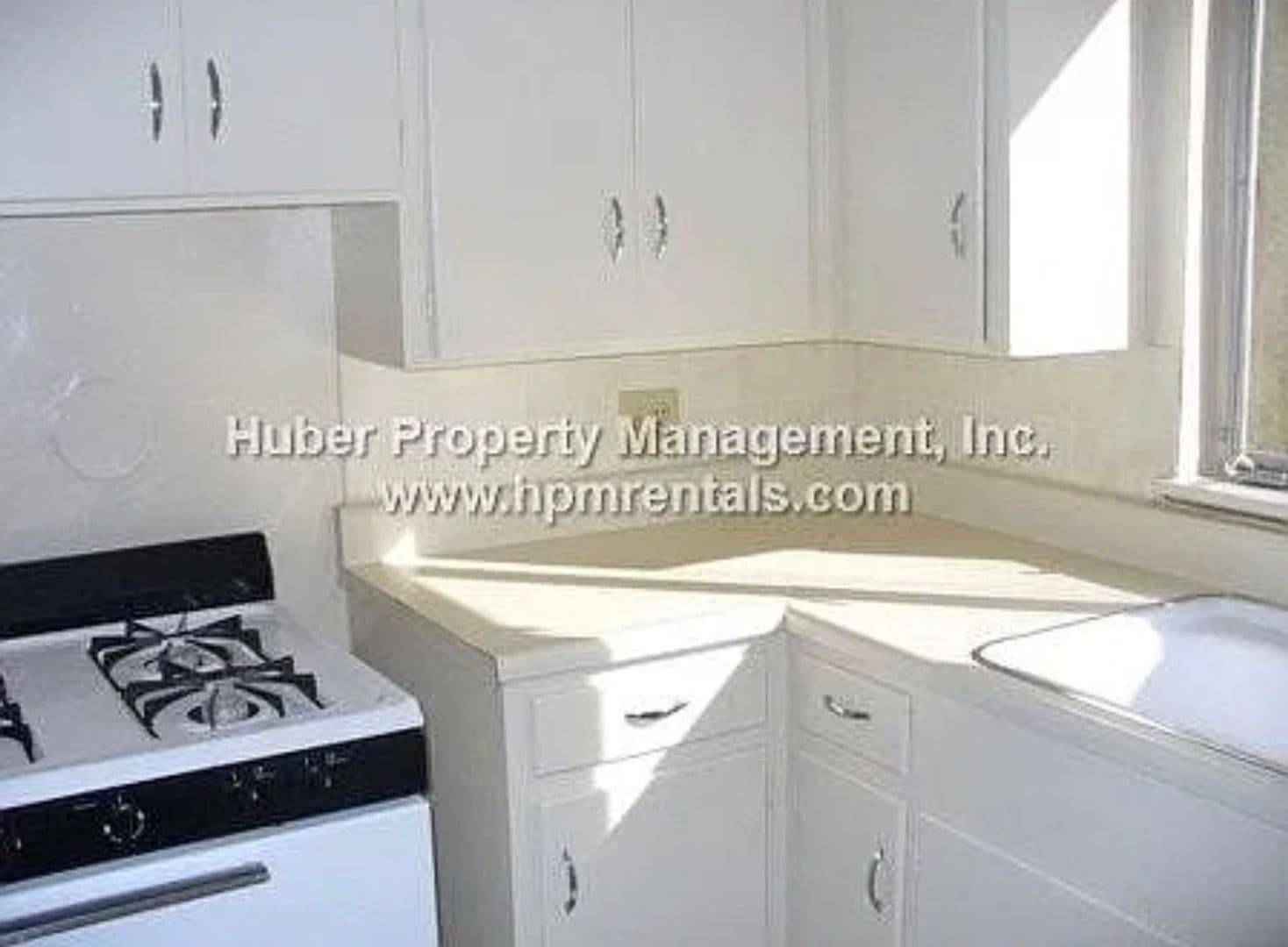 Auburn Apartment: 425 Finley St.(1-9)