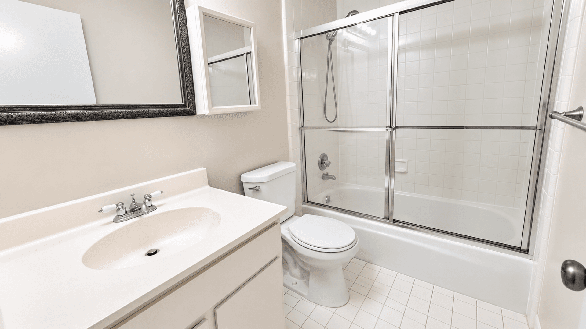 San Francisco House: 1000 Franklin Street #408