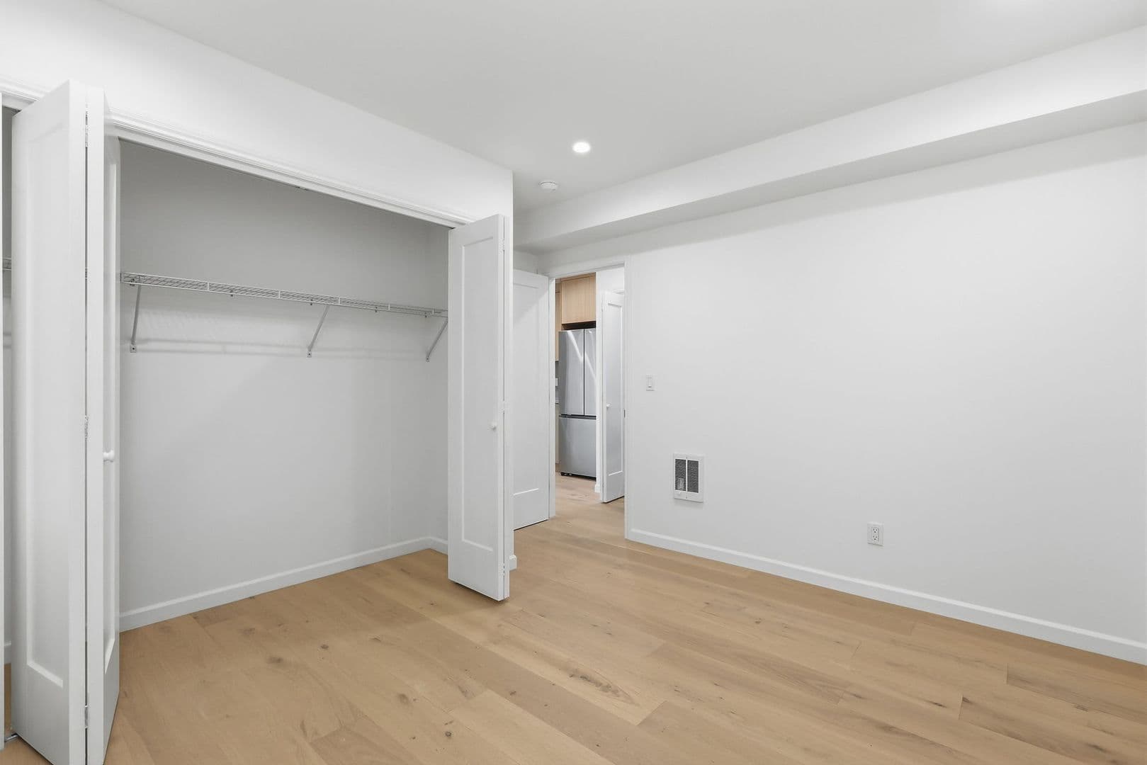 San Francisco House: 1223 Waller St