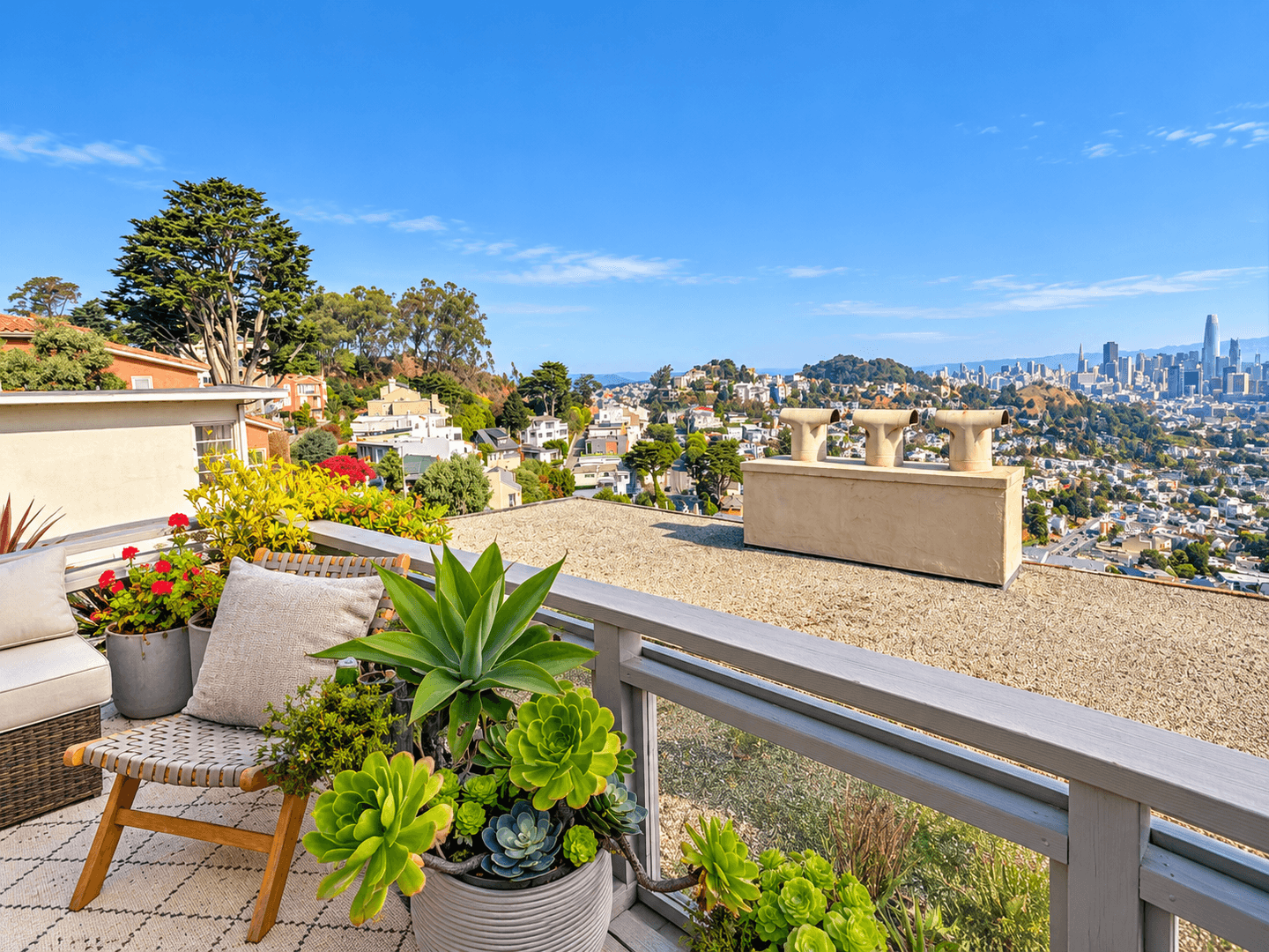San Francisco Apartment: 130 Graystone Terrace