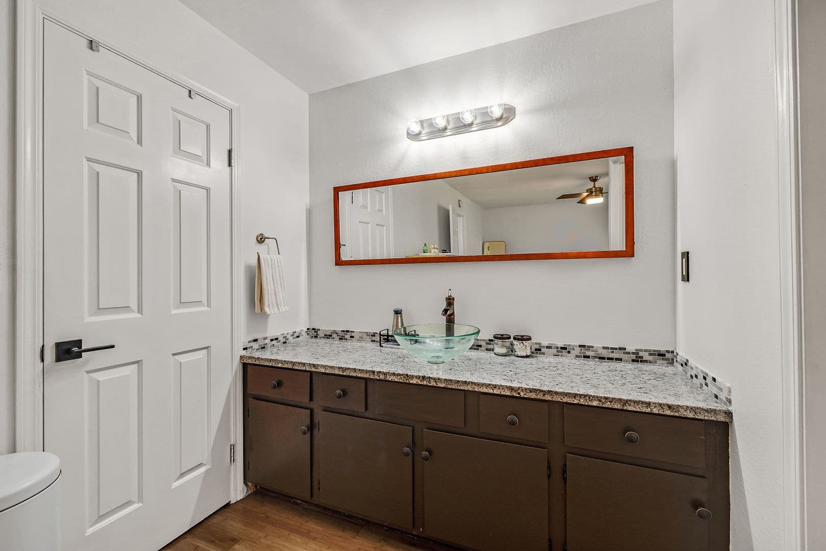 Hayward House: 3238 Monika Lane