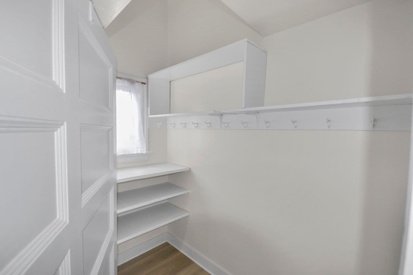 Berkeley Apartment: 2509 Dana St