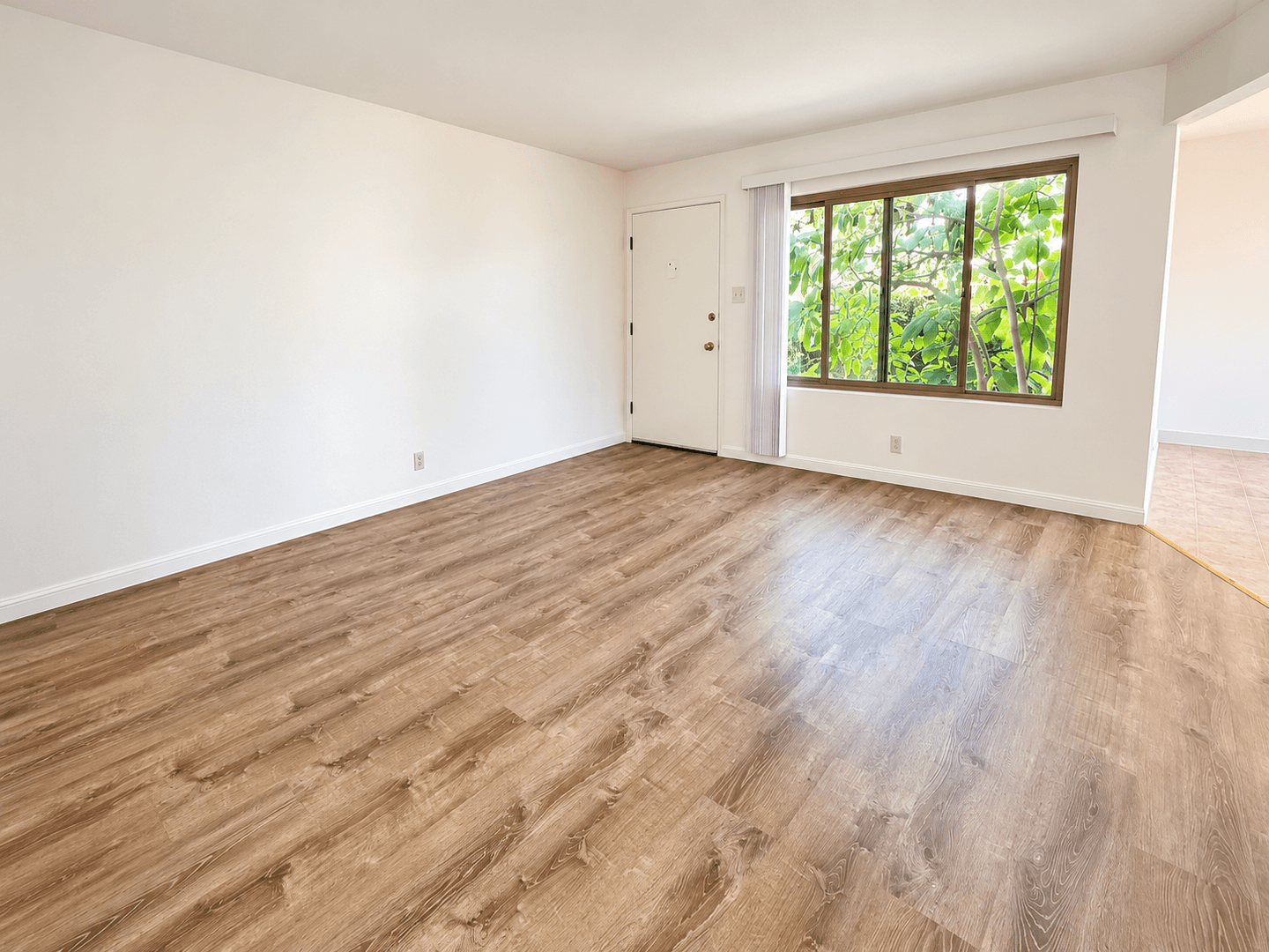 El Cerrito Apartment: 5862 El Dorado St