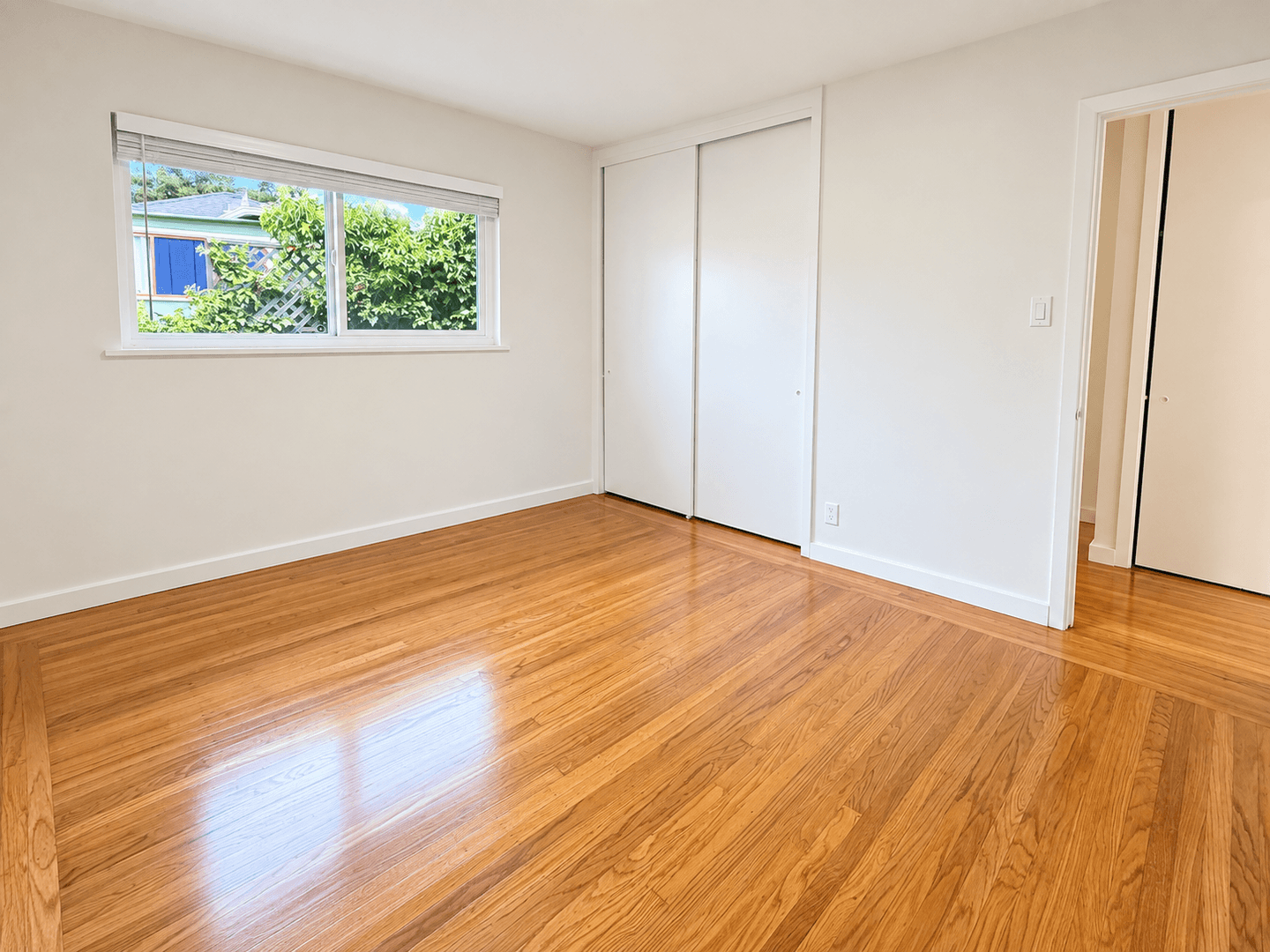 El Cerrito House: 747 Ashbury Ave