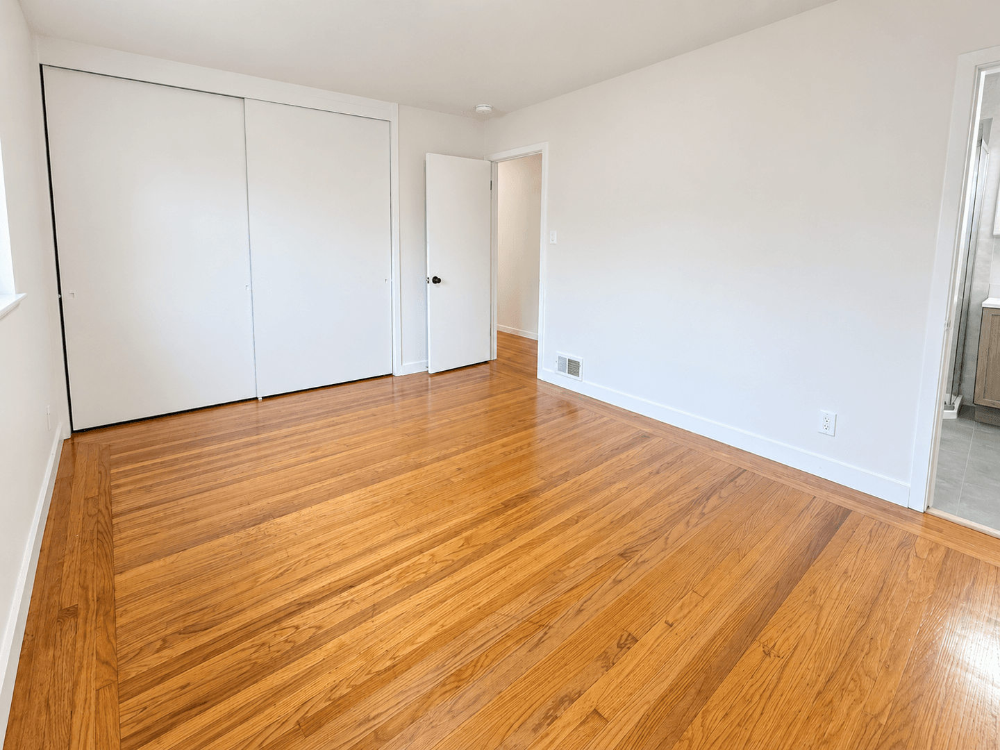 El Cerrito House: 747 Ashbury Ave