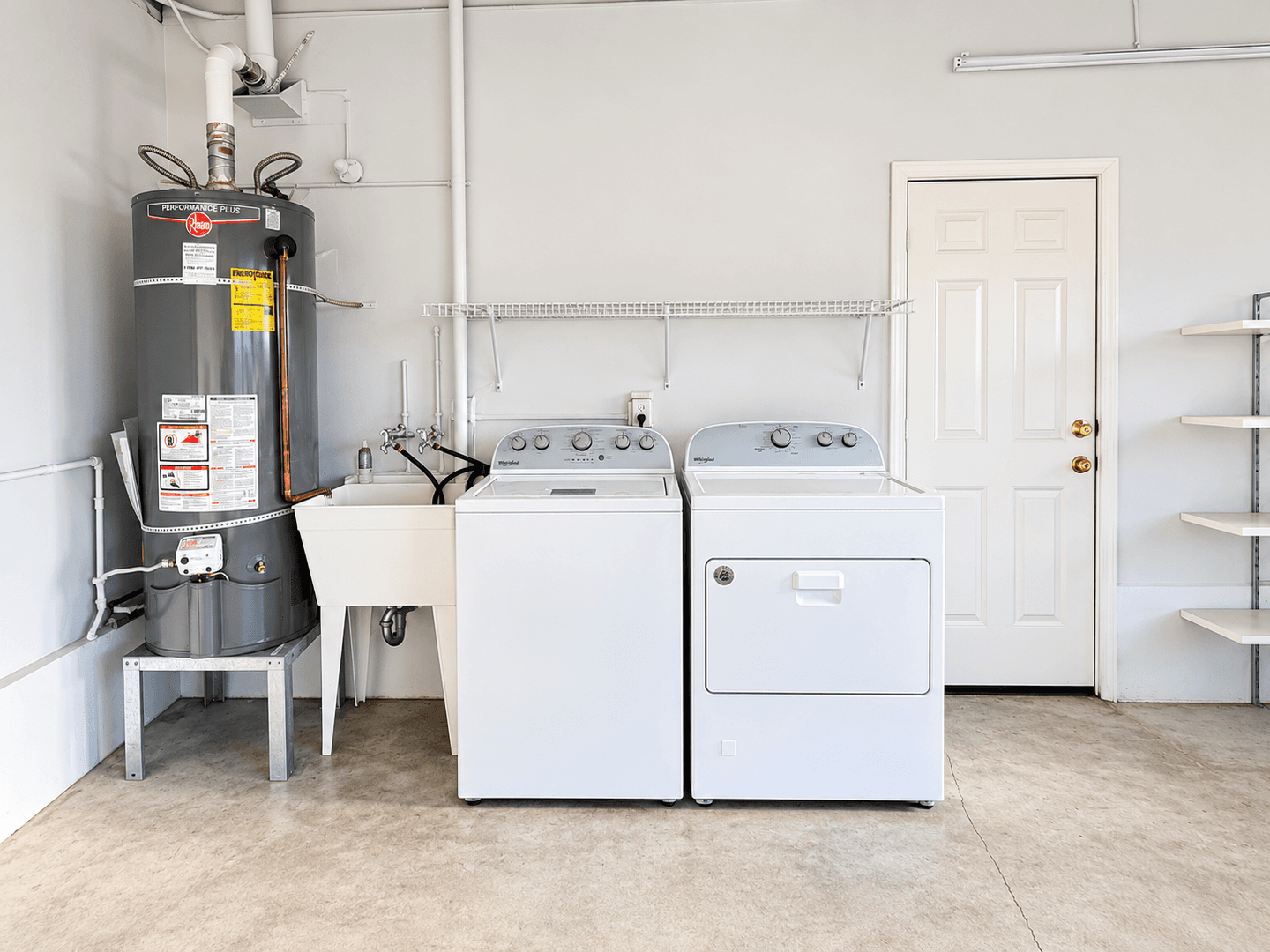 Millbrae House: 1064 Ridgewood Dr