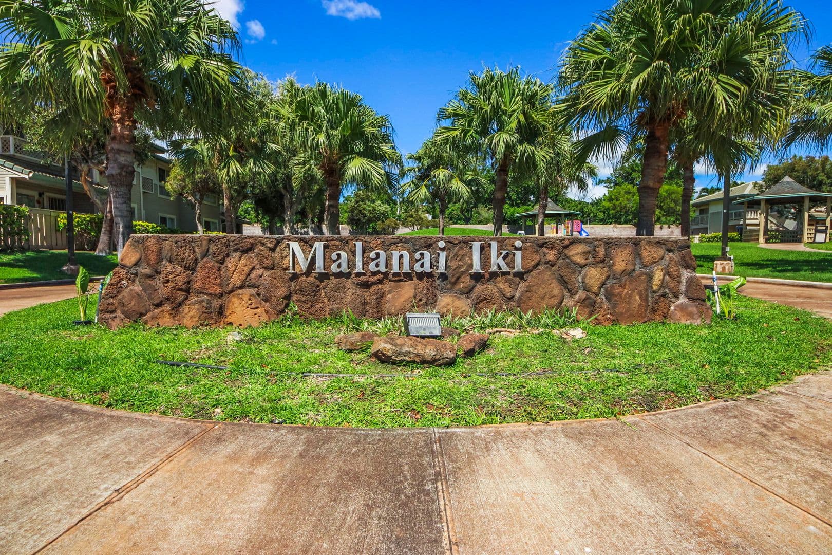 Kapolei Apartment: 91-1073 Oaniani St. unit #8D