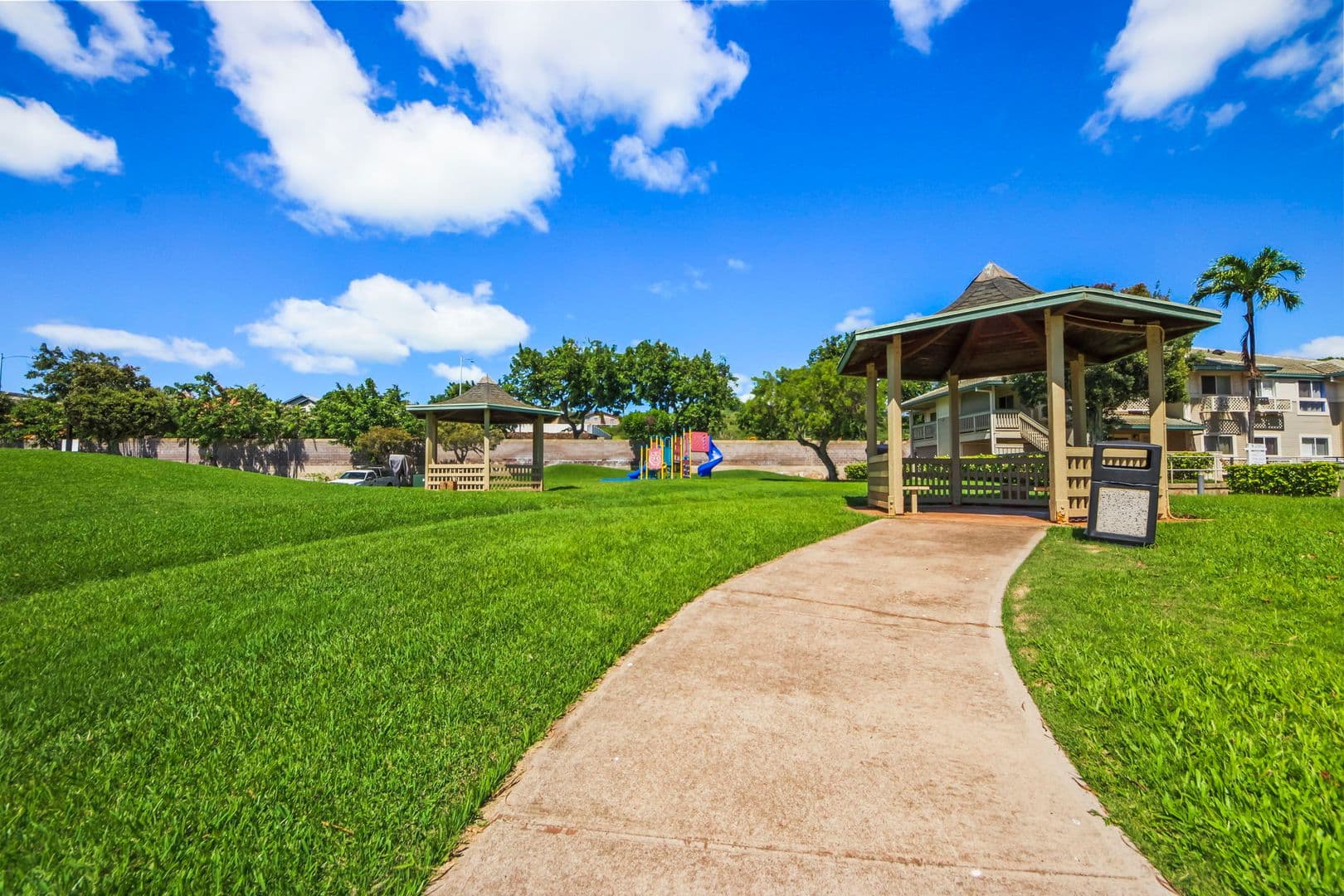 Kapolei Apartment: 91-1073 Oaniani St. unit #8D