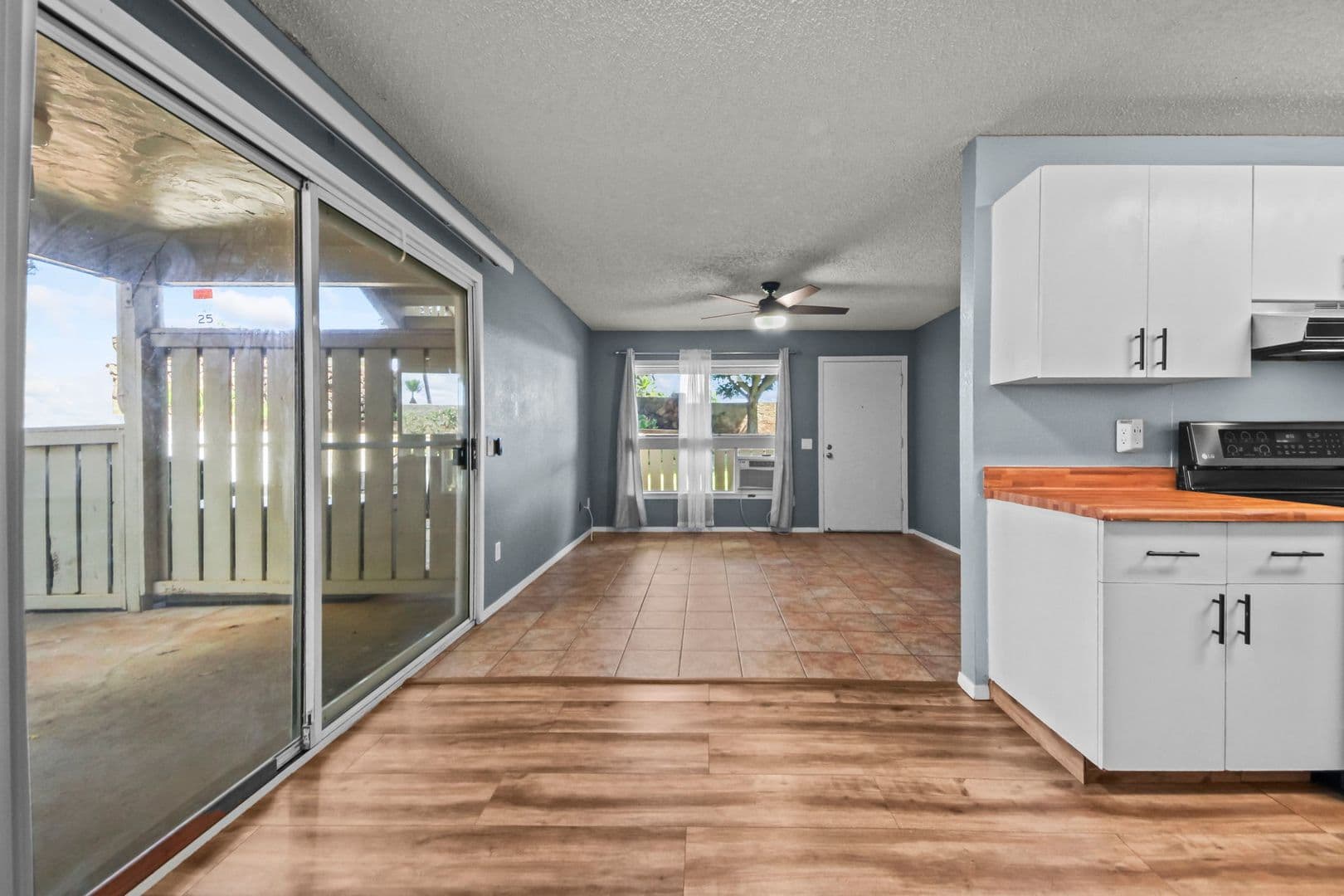Kapolei Apartment: 91-1073 Oaniani St. unit #8D