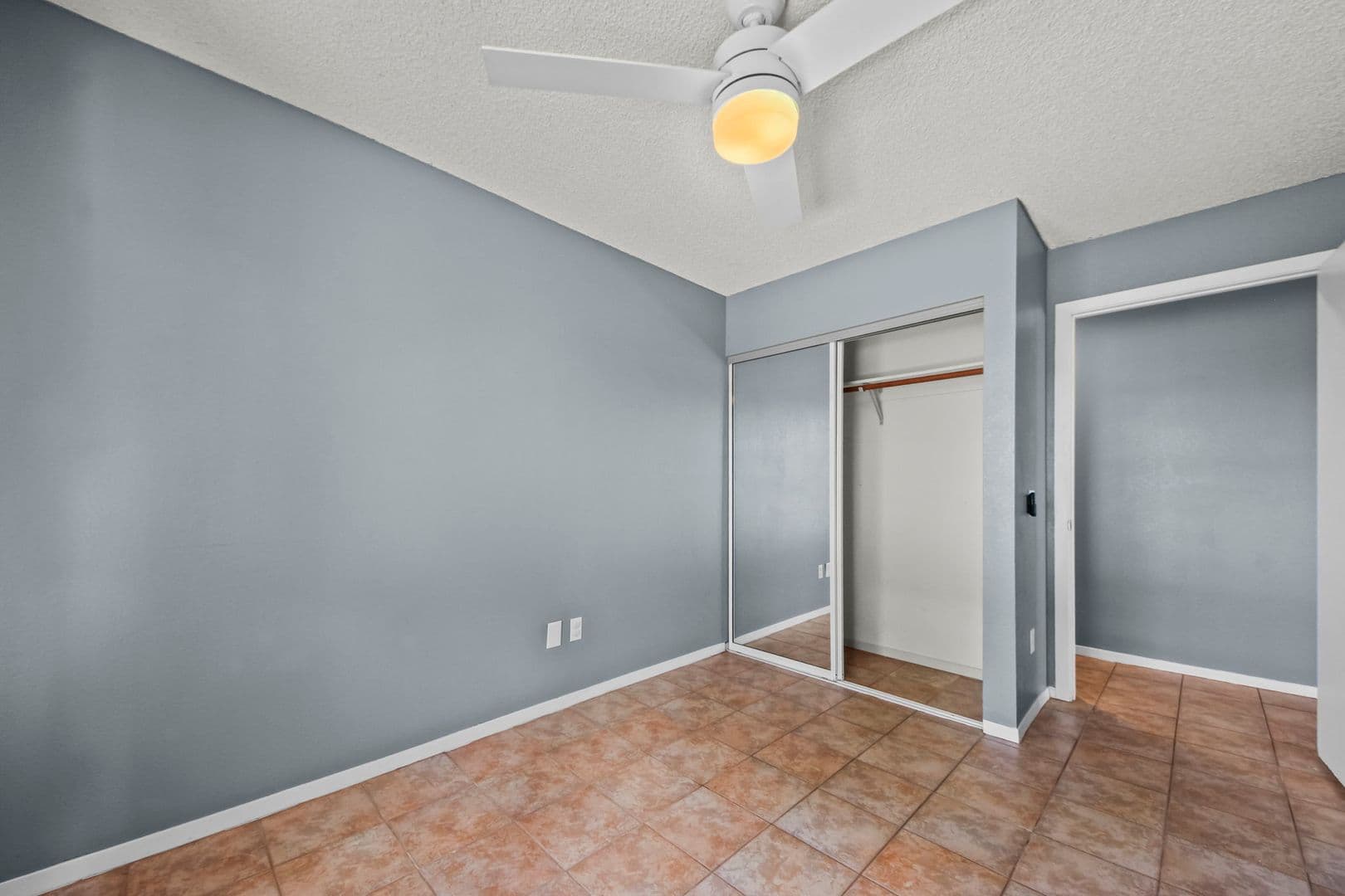 Kapolei Apartment: 91-1073 Oaniani St. unit #8D
