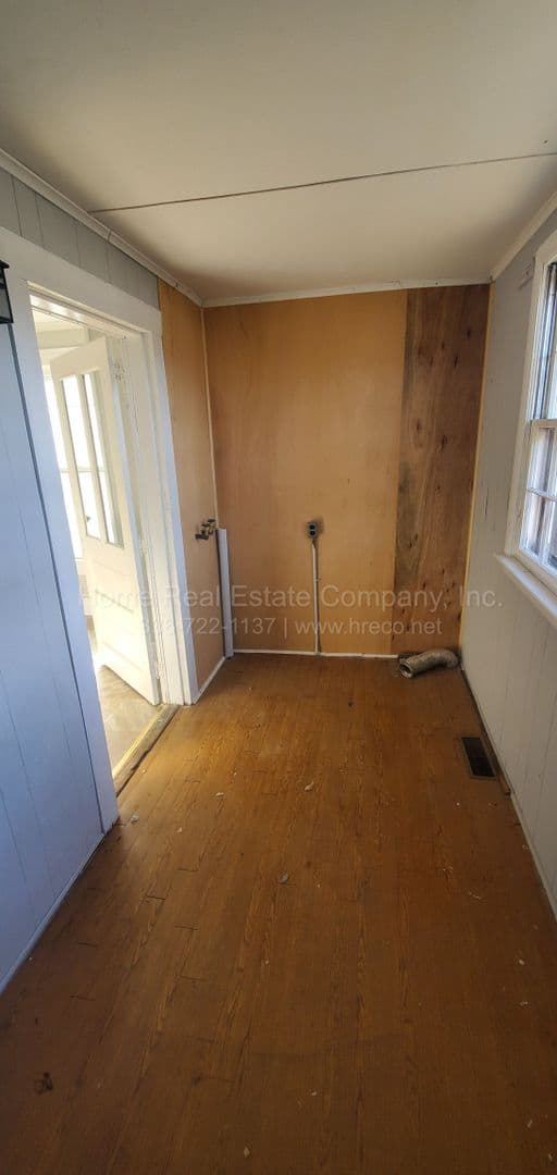 Winston-Salem House: 422 Spaugh Street