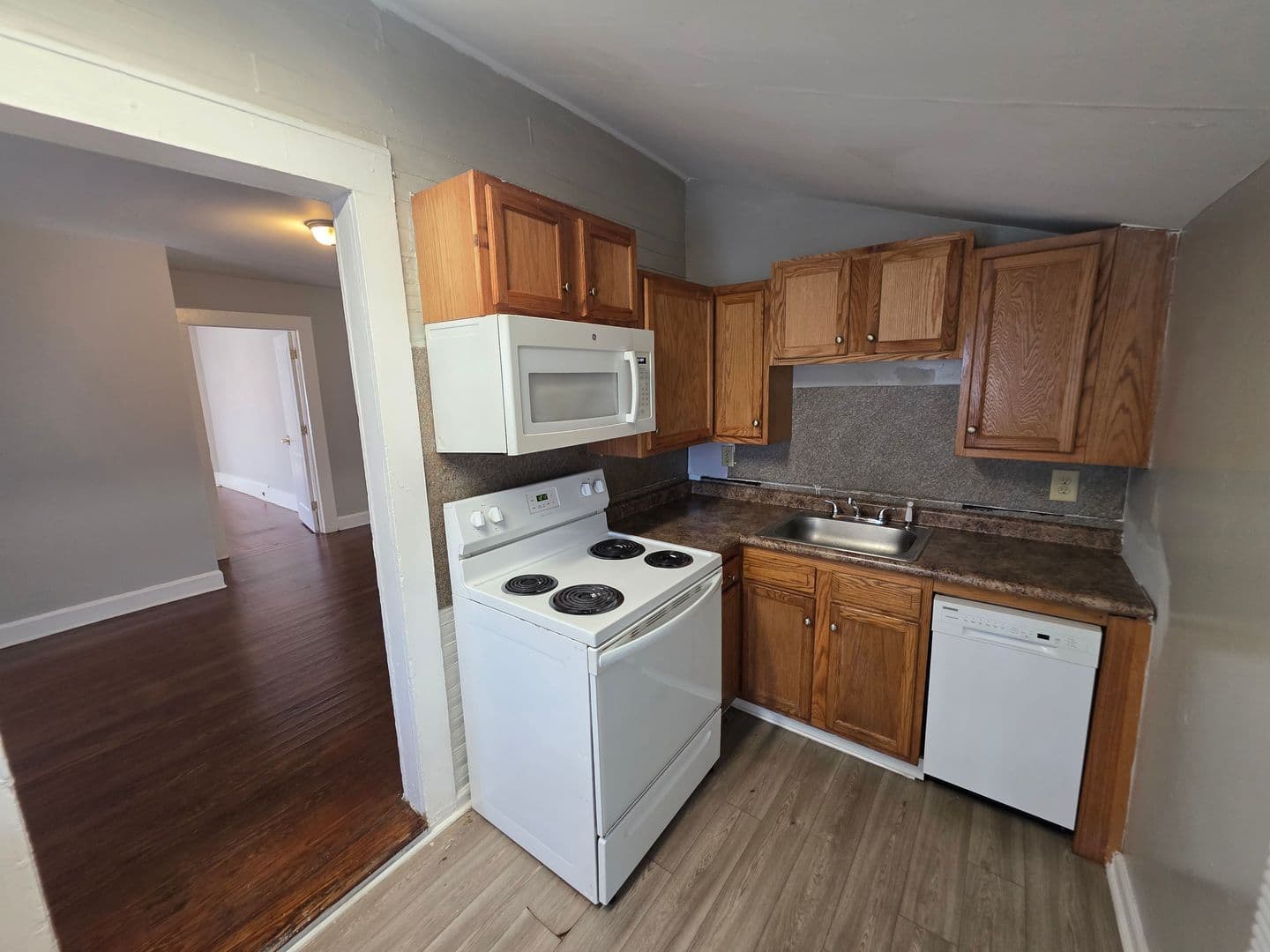 Winston-Salem House: 117 Wheeler Street