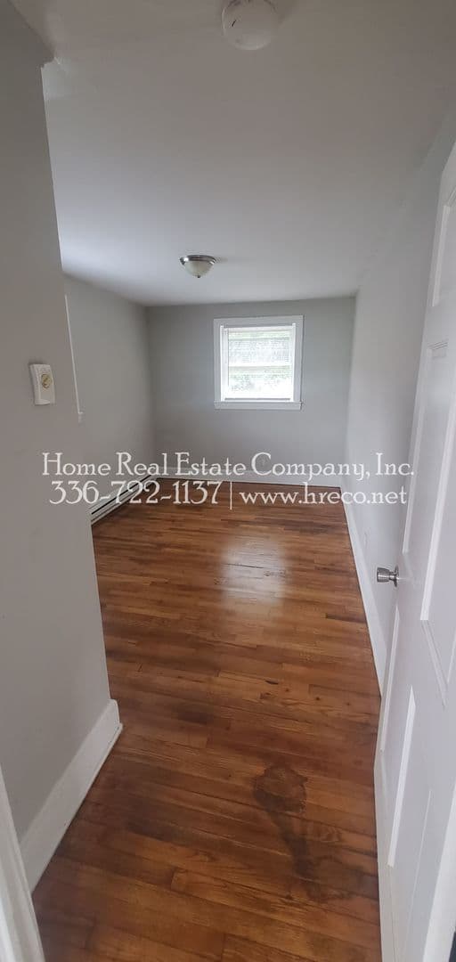 Winston-Salem Apartment: 1321 Cunningham Avenue