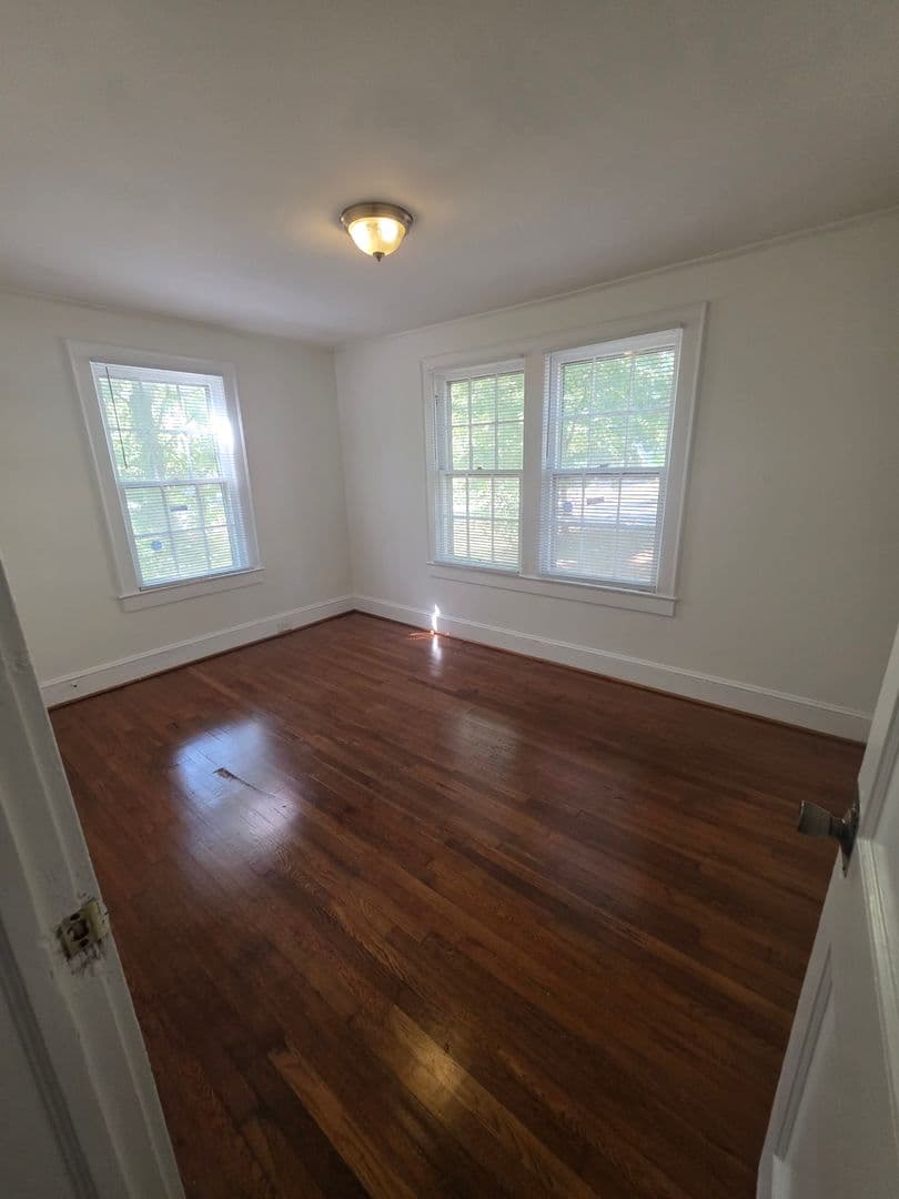 Winston-Salem House: 233 Methodist Drive