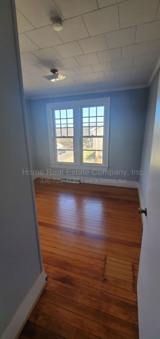 Winston-Salem House: 422 Spaugh Street