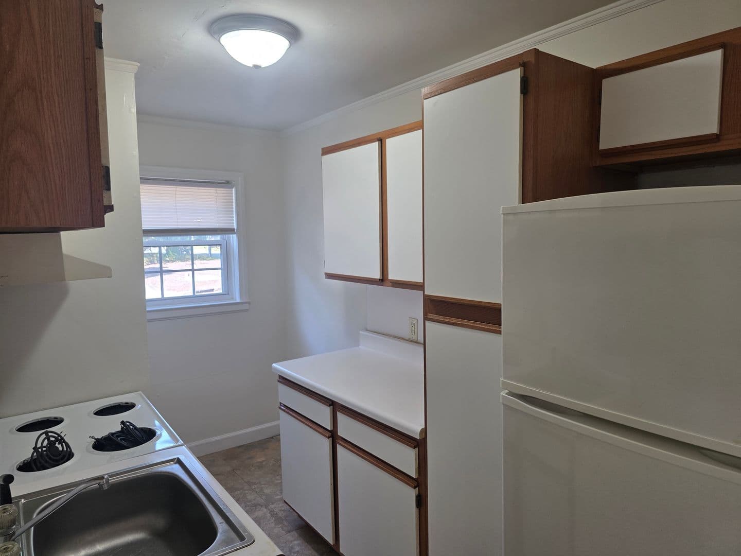 Winston-Salem Apartment: 200 High Street Apt #3