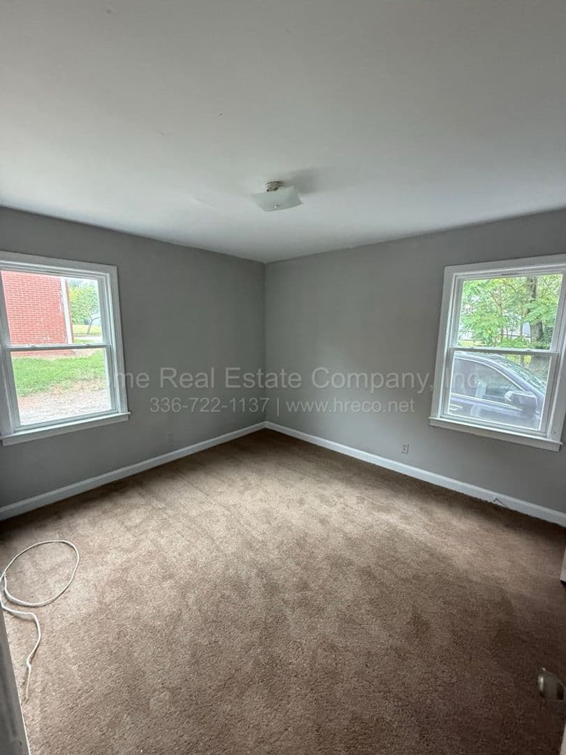 Winston-Salem Apartment: 1447 Clark Avenue Apt A