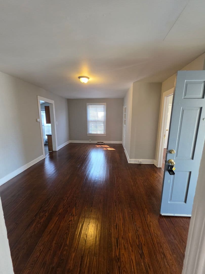 Winston-Salem House: 117 Wheeler Street