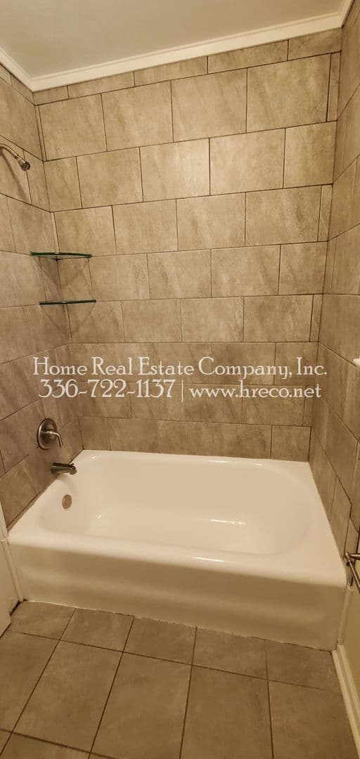 Winston-Salem Apartment: 415 N. Spring Street Apt #4