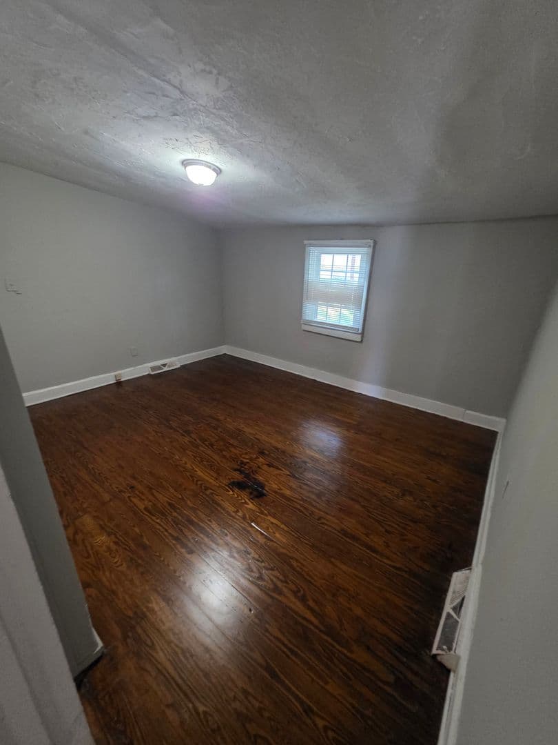 Winston-Salem House: 117 Wheeler Street
