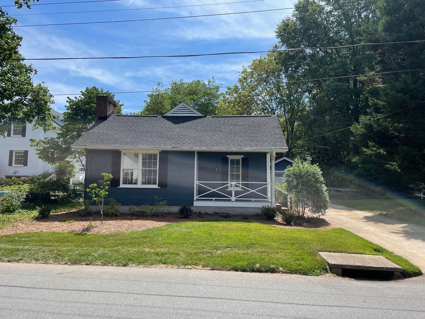 Winston-Salem House: 325 N. Avalon Road