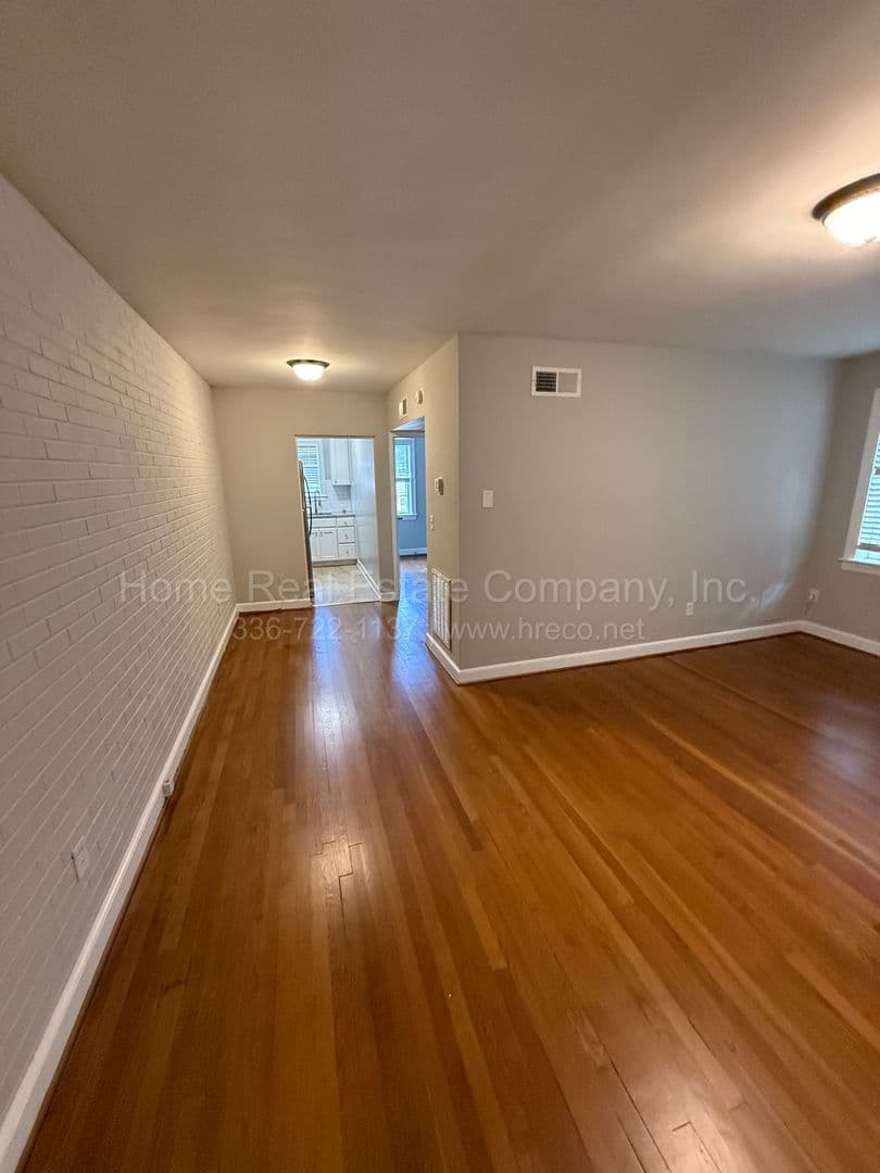 Winston-Salem Apartment: 805 West End Blvd Apt B-5