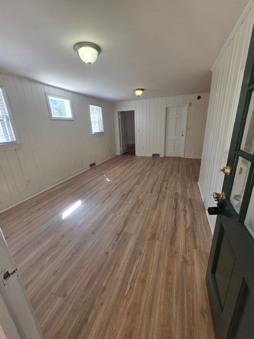 Winston-Salem House: 233 Methodist Drive