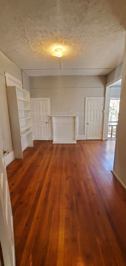 Winston-Salem Apartment: 412 W. First Street Apt B