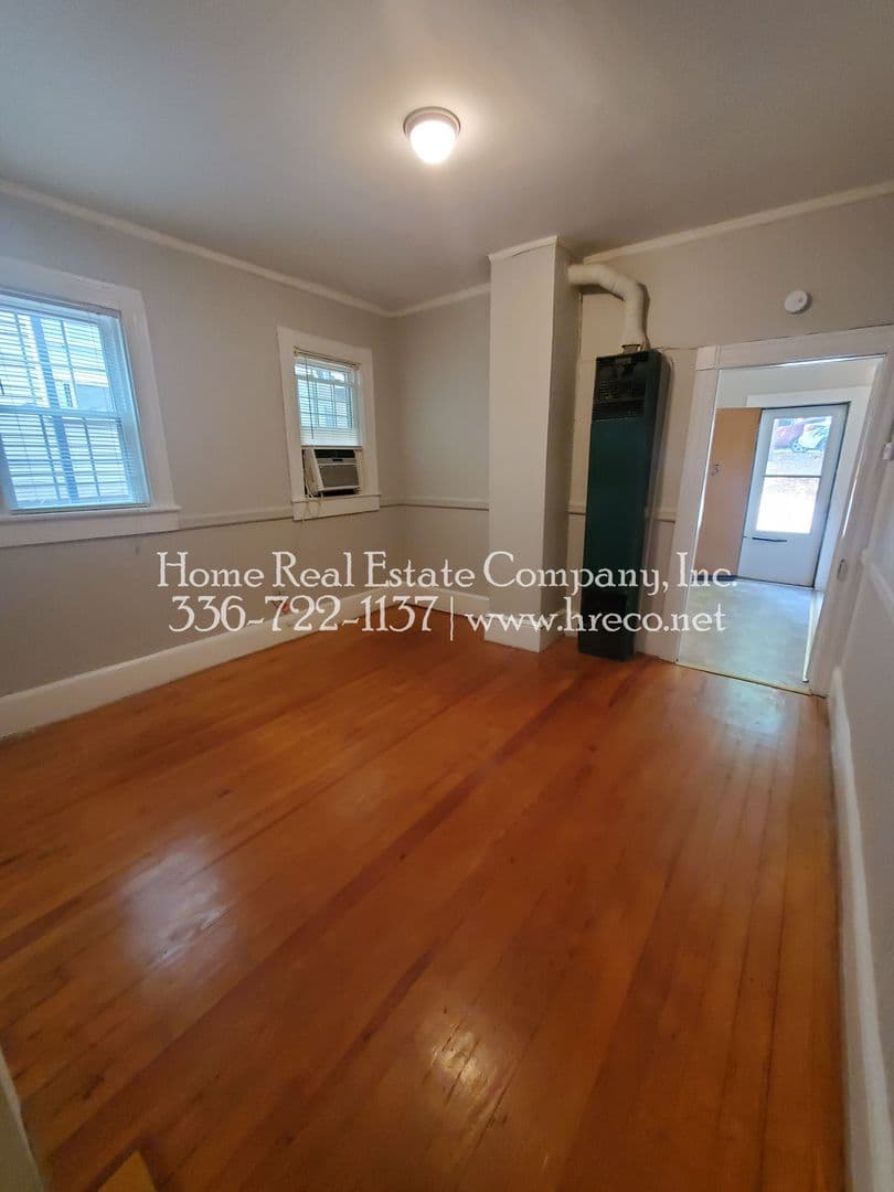 Winston-Salem Apartment: 115 S. Spruce Street Apt #3