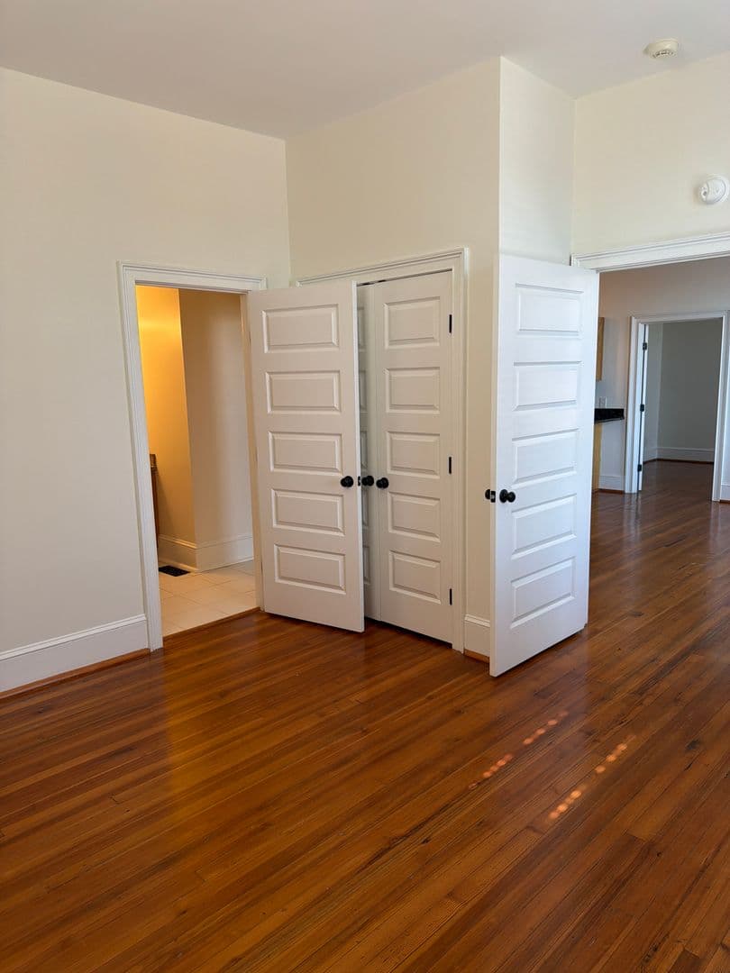 Winston-Salem Apartment: 908-912 Burke Street