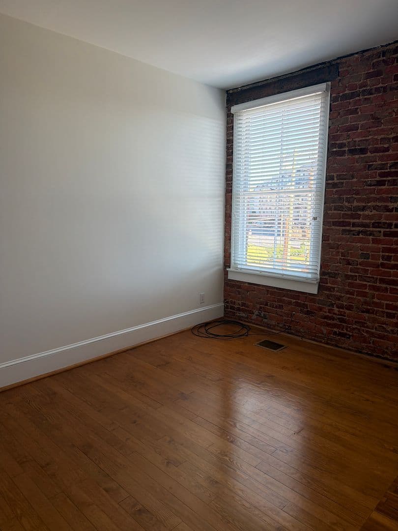 Winston-Salem Apartment: 908-912 Burke Street