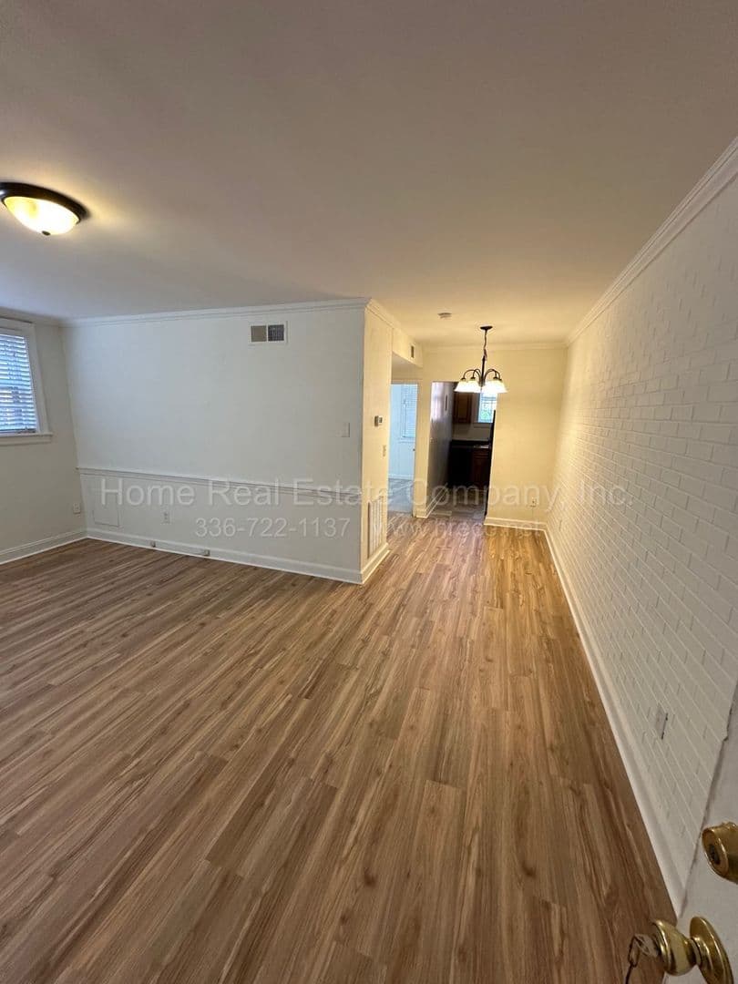 Winston-Salem Apartment: 807 West End Blvd Apt C-4