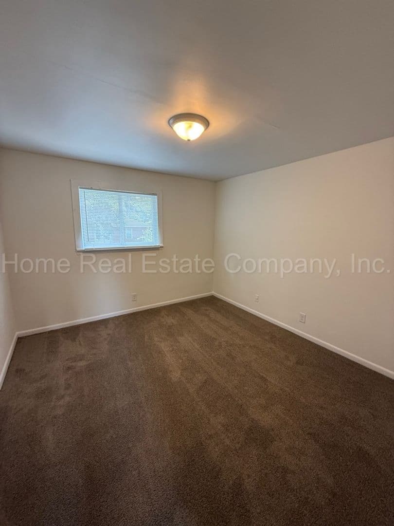 Winston-Salem Apartment: 646 Mulberry Street
