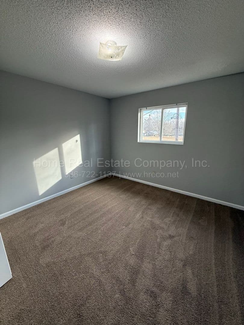 Kernersville Apartment: 1004 Salisbury Street Apt 4-B