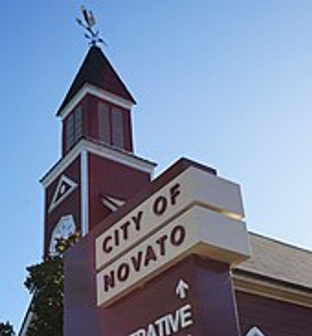 Novato Condo: 33 Livingston Court