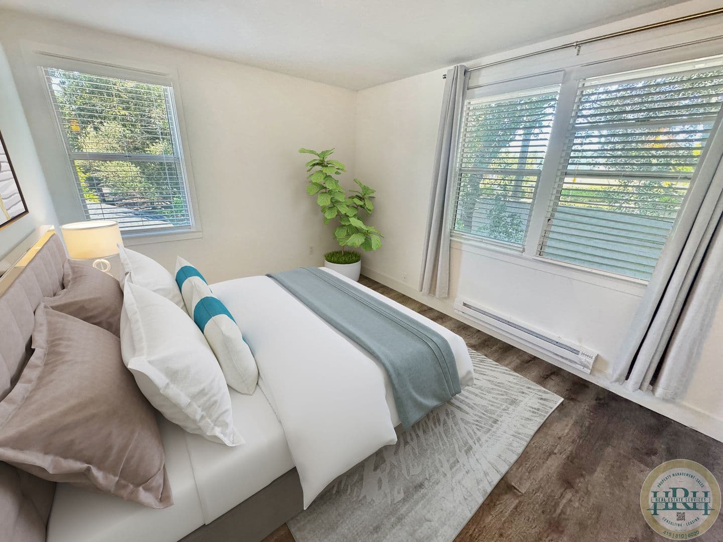 Novato Condo: 33 Livingston Court