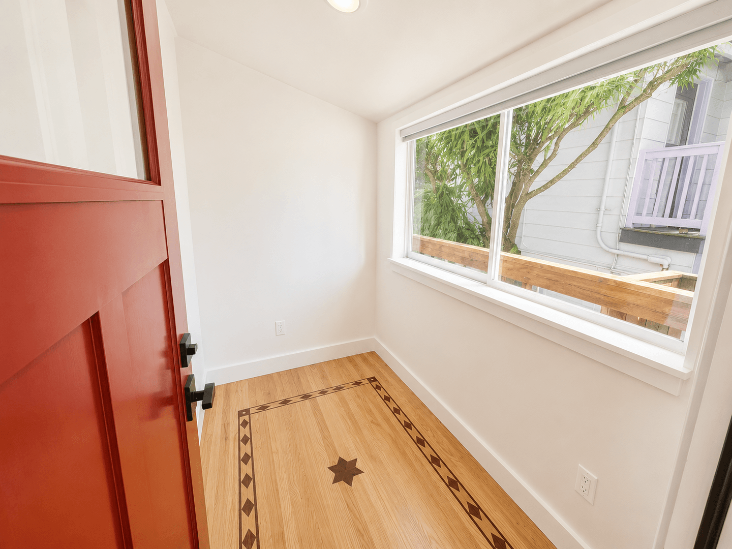 San Francisco Apartment: 1 Homestead Street