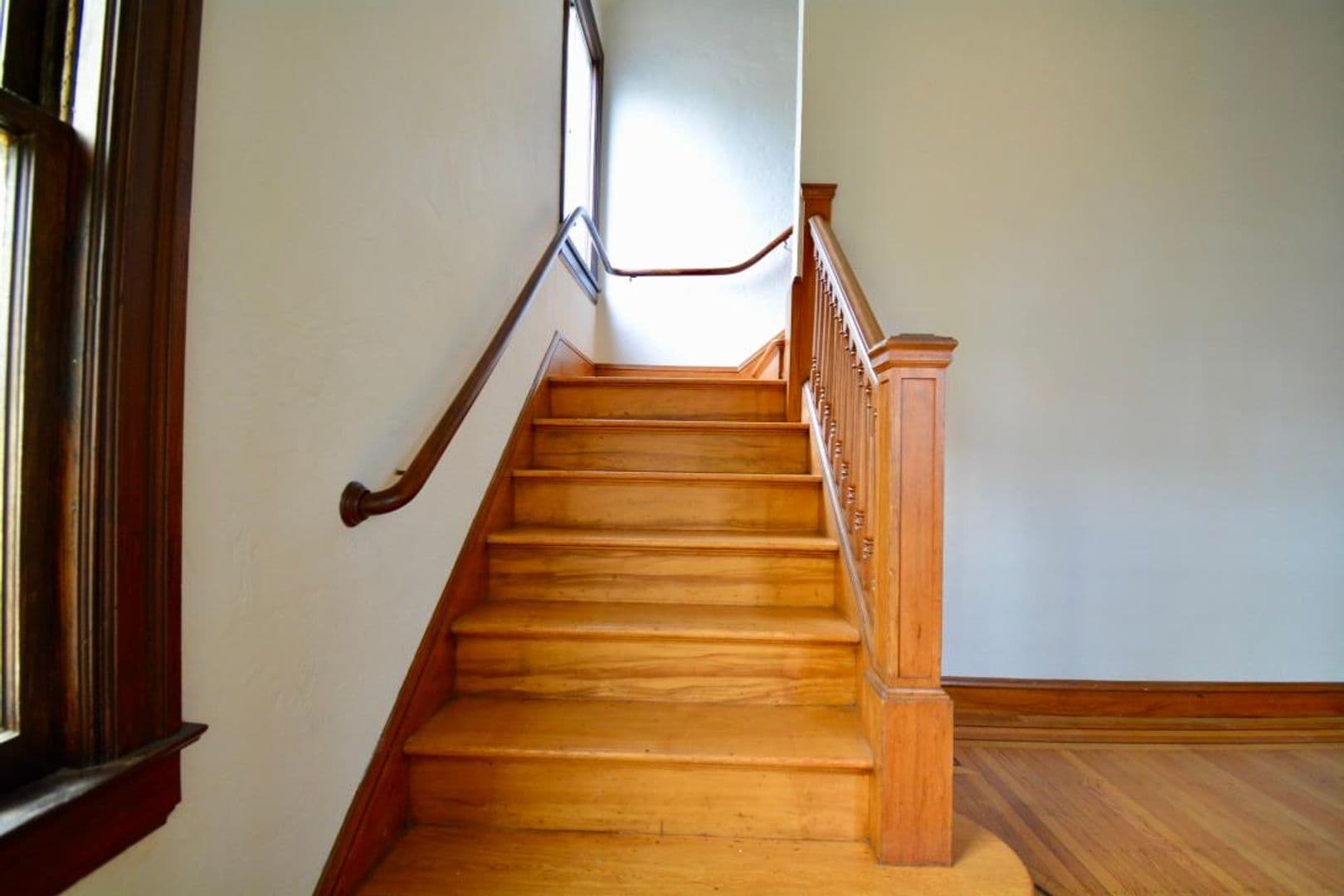 San Francisco Apartment: 2401 32nd Avenue