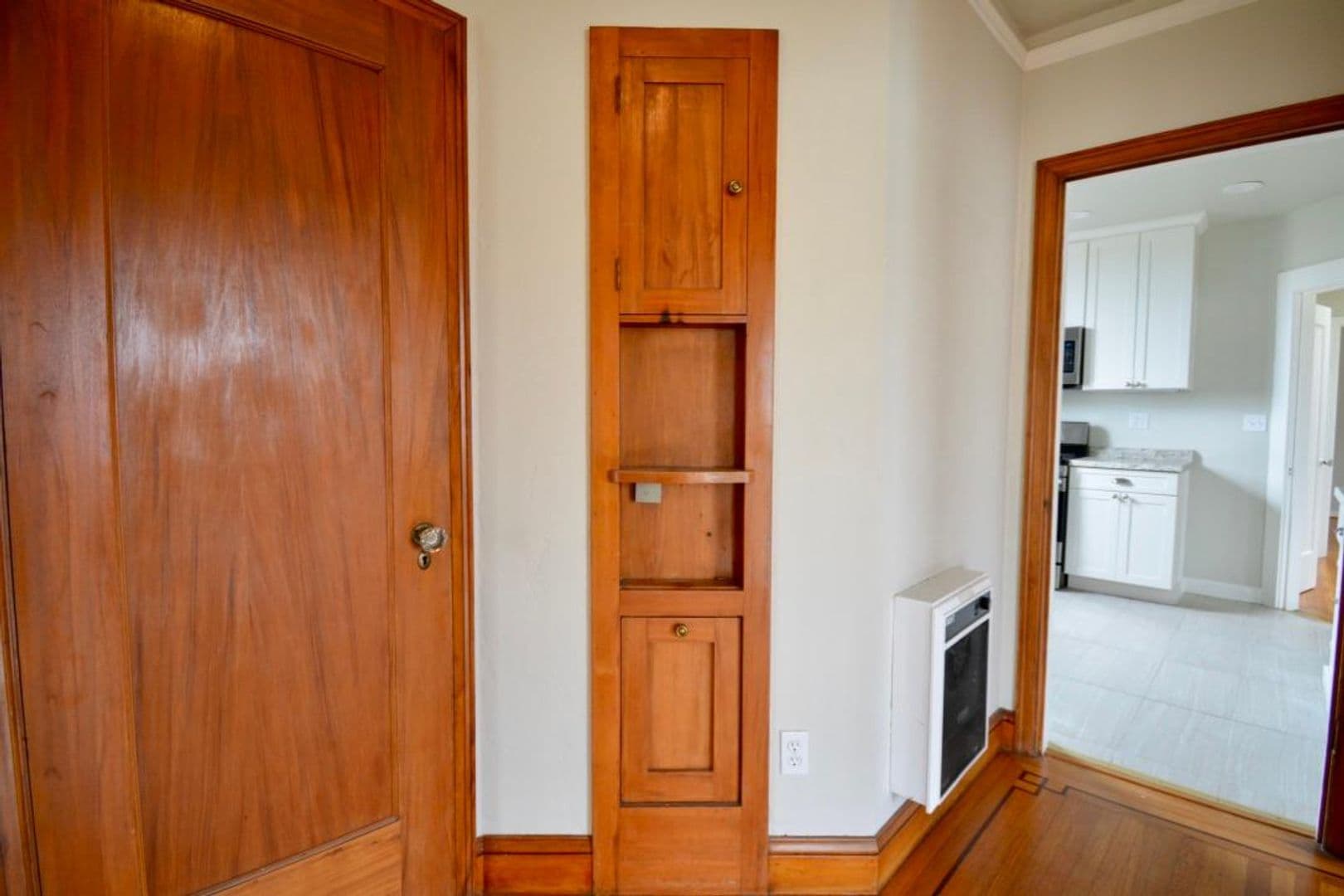 San Francisco Apartment: 2401 32nd Avenue